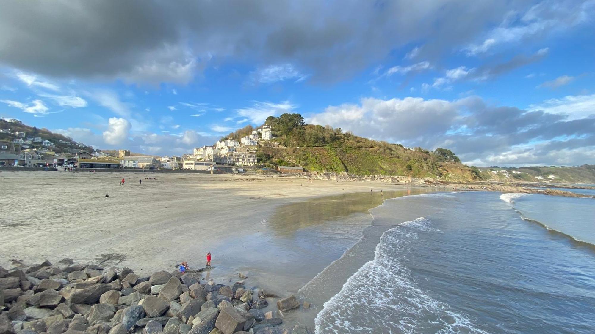 Looe With A View - Entire Apartment With Free Allocated Parking Экстерьер фото